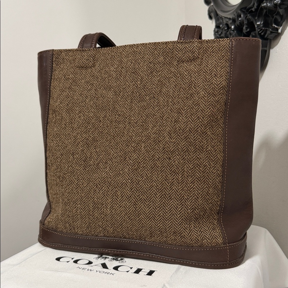 Coach vintage 6127 πΊπΈ Brown Tote Bag β€οΈβ€οΈβ€οΈπ - Picture 10 of 16